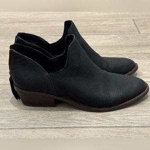 Lucky Brand black leather booties, size 8